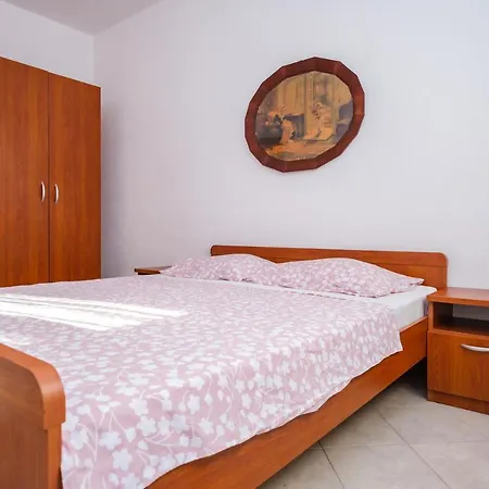 Mediterranean Oasis Nyaraló Trogir