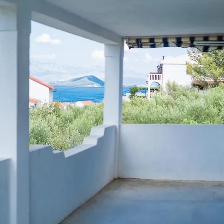 Mediterranean Oasis 펜션