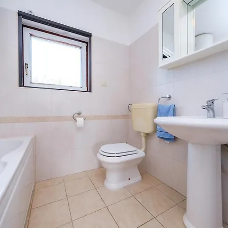 Mediterranean Oasis 펜션