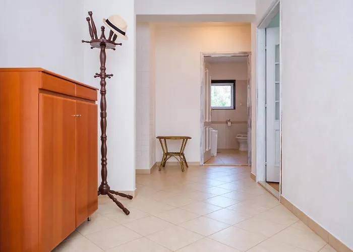بيت للعطل Mediterranean Oasis *